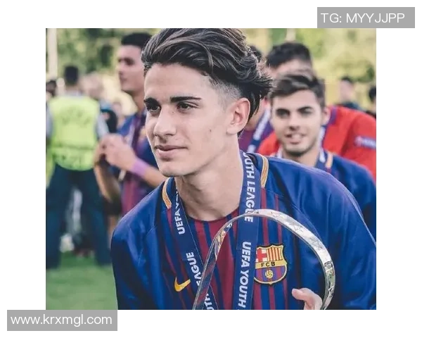 巴西足球球星颜值排名分析：球场上的魅力与才华如何兼得